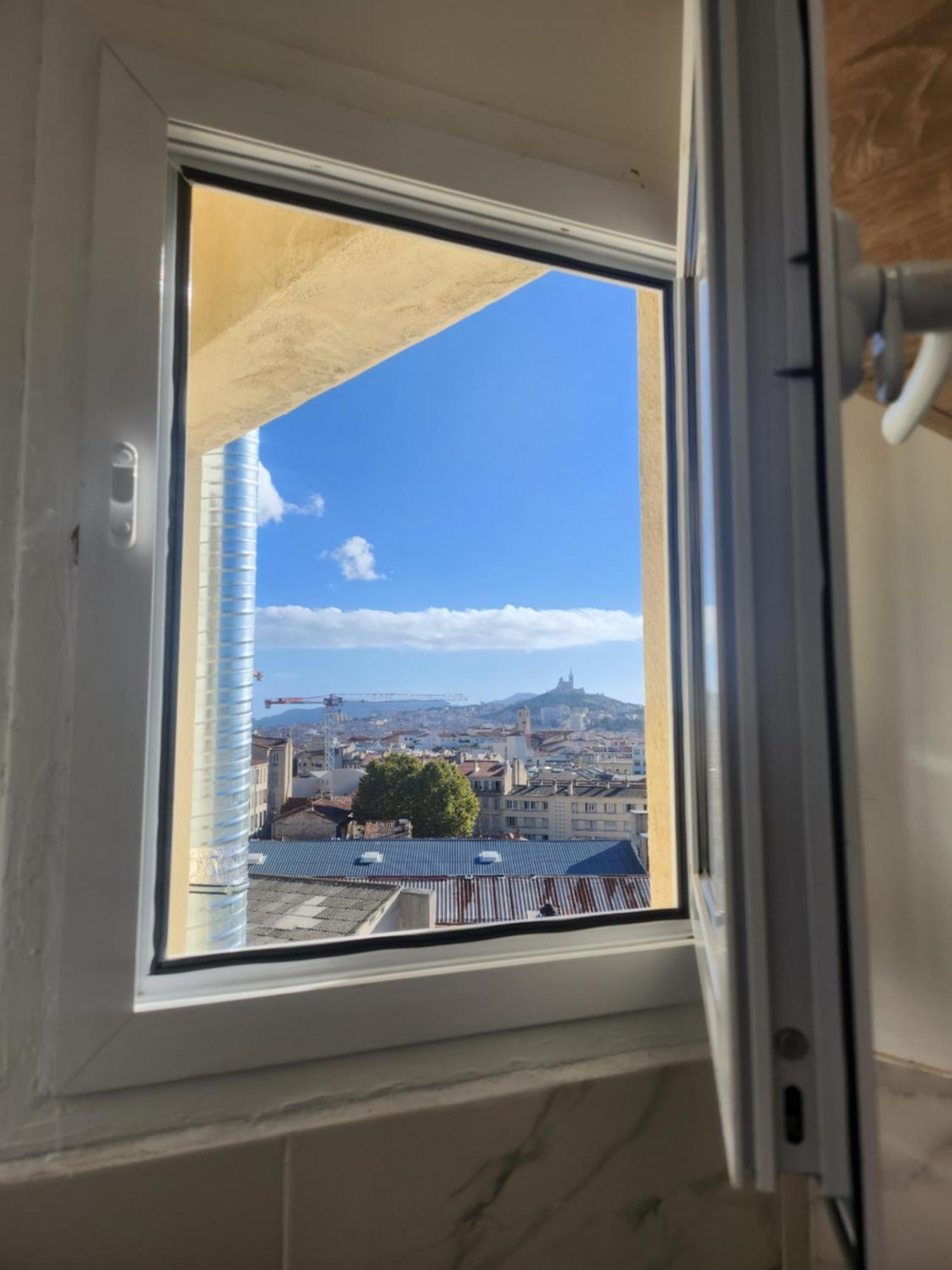 Appartement Sublime 2 Pieces Vue Incroyable Et Les Monuments De *